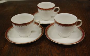 (n-330) Bavaria Mitterteich, kohvitassid-taldrikud, 3tk