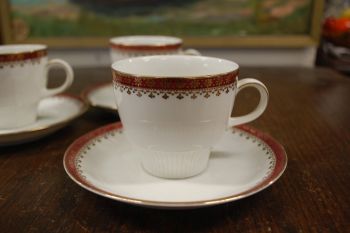 (n-330) Bavaria Mitterteich, kohvitassid-taldrikud, 3tk 2