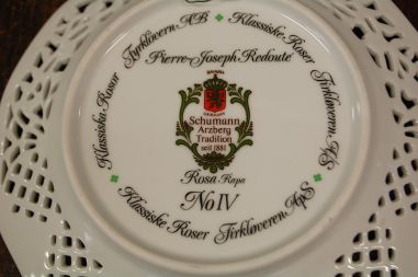 (n-7952/4) Schumann Arzberg Tradition, Pierre-Joseph Redote, kollektsioontaldrik Roos NR4