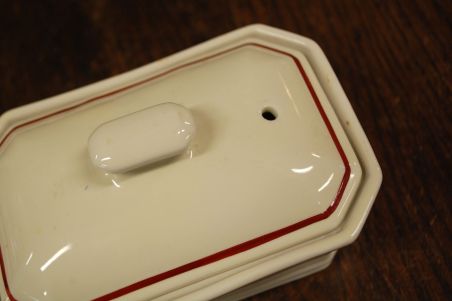 (n-7955) R Porcelaine, võitoos/ pasteedinõu nr. 85-4/0