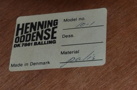 (n-7960) Palisandrist diivanilaud Taani meistritelt