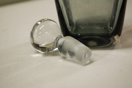 (n-7975) Kastrup Glass,  klaaskarahvin
