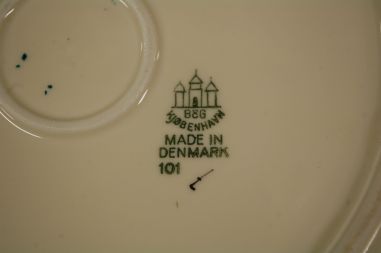 (n-7984) Bing & Grondahl Copenhagen, sangadega vaagen "Kaktus"