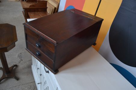 (n-7989) Lauapealne dokumendikapike