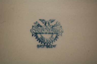 (n-7988/2) Villeroy & Boch, Brombeere, suur vaalne vaagen "Murakas"