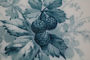 (n-7988/4) Villeroy & Boch, Brombeere, praetaldrikud "Murakas", 4tk