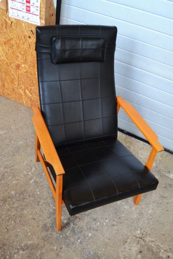 (n-7993) Retro tugitool 2