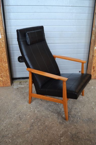 (n-7993) Retro tugitool