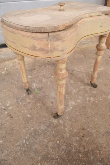 (n-8006) Vana puidust bidee raam