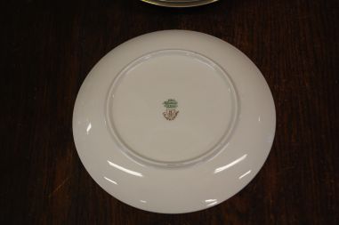 (n-8015/2) Selb Bavaria Krautheim, Liljekonval piibelehtedega salatitaldrikud, 4tk
