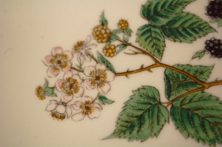 (n-8020) Horishin Potteries, Brombeere, keraamiine lõikelaud "Murakas"