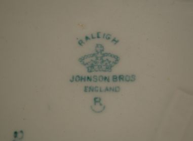 (n-8036) Johnson Bros Raleigh, suur ovaalne tirin