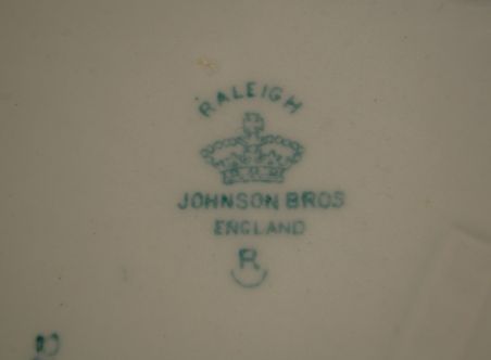(n-8036) Johnson Bros Raleigh, suur ovaalne tirin