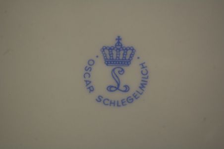 (n-8040) Oscar Schlegelmilch, puuviljadega kauss