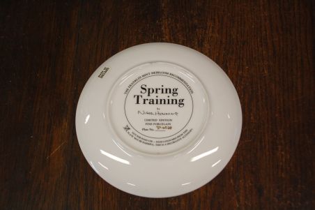 (n-8041) Franklin Mint Fine Porcelain, Nigel Hemming,  kollektsioontaldrik "Spring Training" nr. 4538