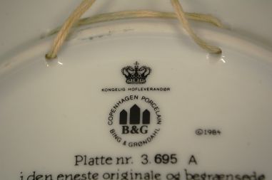(n-8042/1) Bing & Grondahl, Kurt Ard, kollektsioontaldrik nr 3 695A