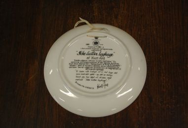 (n-8042/3) Bing & Grondahl, Kurt Ard, kollektsioontaldrik nr 4 951A