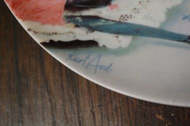 (n-8042/3) Bing & Grondahl, Kurt Ard, kollektsioontaldrik nr 4 951A