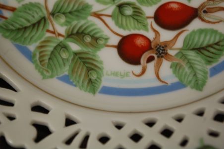 (n-8056/1) Bavaria Schumann Arzberg Tradition, kollektsioontaldrik "Kibuvits", nr8