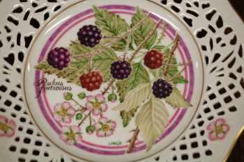 (n-8056/4) Bavaria Schumann Arzberg Tradition, kollektsioontaldrik "Aedmurakas", nr3 2