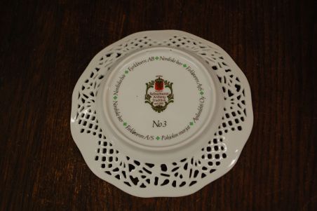 (n-8056/4) Bavaria Schumann Arzberg Tradition, kollektsioontaldrik "Aedmurakas", nr3