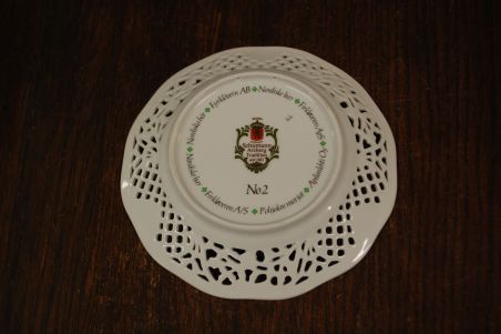 (n-8056/5) Bavaria Schumann Arzberg Tradition, kollektsioontaldrik "Metsmaasikas", nr2