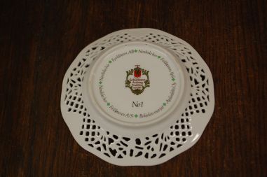 (n-8056/6) Bavaria Schumann Arzberg Tradition, kollektsioontaldrik "Metsmustikas", nr1