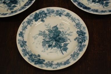 (n-7988/5) Villeroy & Boch, Brombeere, taldrikute komplekt, 4tk