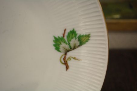 (L-838/1) Bavaria Winterling Marktleuthen, viinamarjaokstega praetaldrikud, 4tk