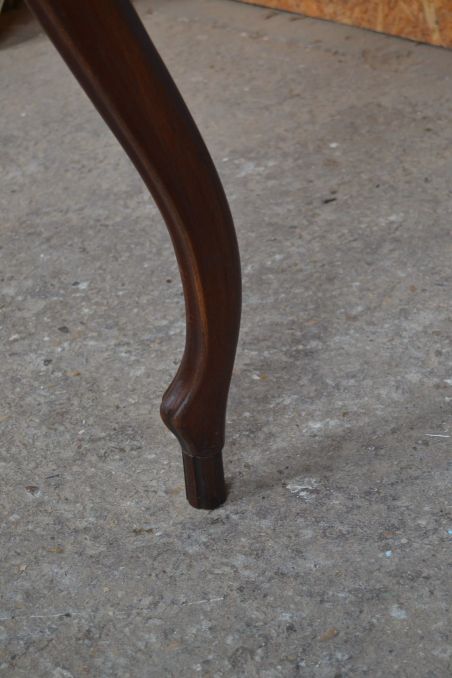 (n-8071) Vana ovaalne söögilaud