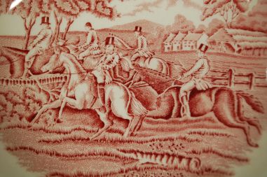 (n-4967/5) Myotts Country Life, hobustega punased supi-pastataldrikud, 4tk