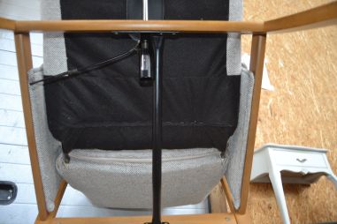 (L-841)  HJORT KNUDSEN  (Taani) kallutatav tugitool