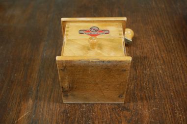 (n-3652) KYM kohviveski
