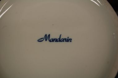 (n-3782/1) Mandarin, õlelillemustriga koorekann ja suhkrutoos