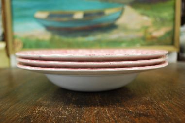 (n-3842) Royal Tudor Ware "17 Century England", supi-pastataldrikud, 3tk
