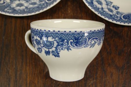 (n-3973) Bavaria Marktleuthen Winterling, Caracolor, kohvitassid-taldrikud, 5tk