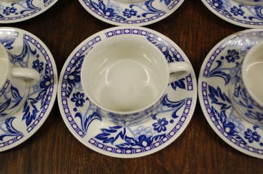 (n-3000) Royal Porcelain, suuremad kohvitassi-taldrikud, 6tk