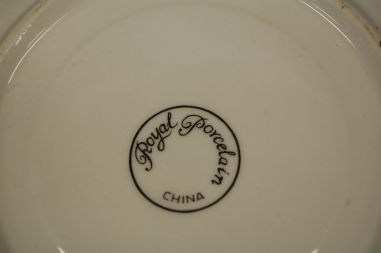 (n-3000) Royal Porcelain, suuremad kohvitassi-taldrikud, 6tk