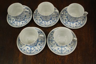 (n-4049/1) Jäger Eisenberg Original Blau Saks, õlelillemustriga kohvitassid-taldrikud, 5tk