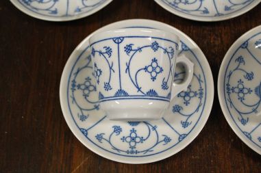 (n-4049/1) Jäger Eisenberg Original Blau Saks, õlelillemustriga kohvitassid-taldrikud, 5tk