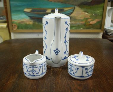 (n-4049/2) Jäger Eisenberg Original Blau Saks, õlelille mustriga kann, suhkrutoos ja koorekann