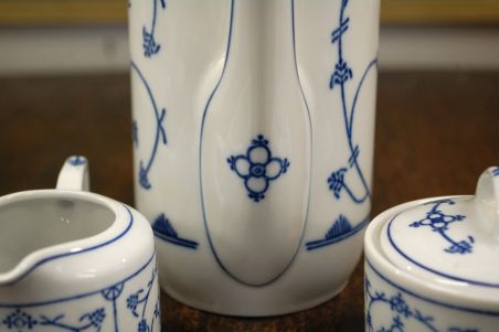 (n-4049/2) Jäger Eisenberg Original Blau Saks, õlelille mustriga kann, suhkrutoos ja koorekann
