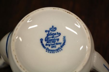 (n-4049/2) Jäger Eisenberg Original Blau Saks, õlelille mustriga kann, suhkrutoos ja koorekann