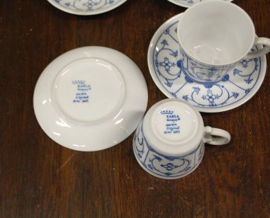 (n-4048) Kahla Original Blau Saks õlelillemustriga kohvitassid-taldrikud, 4tk