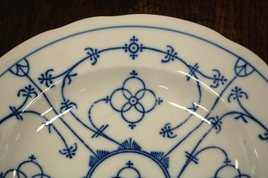 (n-4126) Bavaria Winterling Schwarzenbach, õlelillemustriga supi-pastataldrikud, 4tk (suurem mõõt)