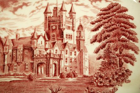 (n-4159) Enoch Wedgwood LTD, Royal homes of Britain, suur ovaalne  vaagen