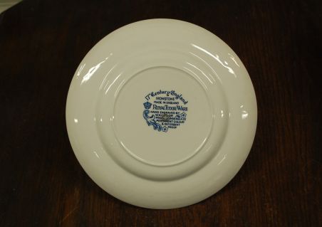 (n-4165) Royal  Tudor Ware, sinine sangaga vaagen