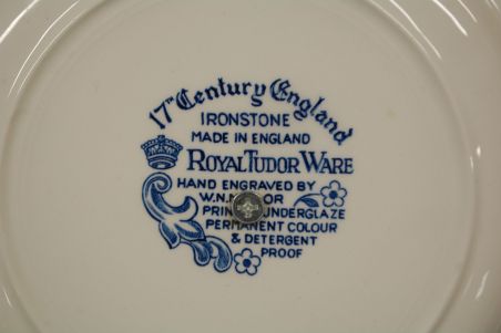 (n-4165) Royal  Tudor Ware, sinine sangaga vaagen