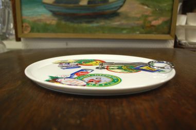 (n-339) Limoges, Porcelaine & Art,  sangaga juustuvaagen