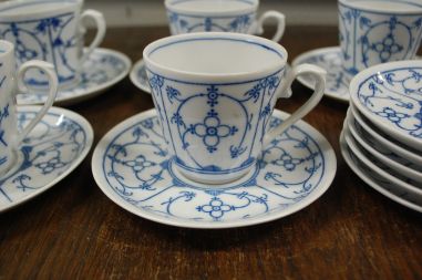 (n-7600/2) Bavaria Winterling õlelillemustriga kohvitassid-taldrikud, 5tk+taldrikud 5tk